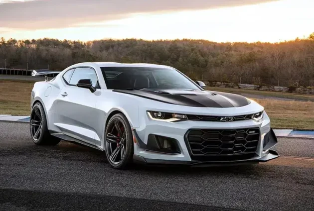 Chevrolet Camaro 2016-2018 1LE Style Auto Parts Body Kit Front Bumper Lip Car Bumper Body Kit - Image 3