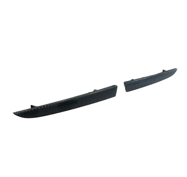 Chevrolet Camaro 2016-2022 Diffuser Bumper Lip Light - Image 3