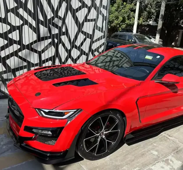 Ford Mustang 2018-2022 car hood GT500 KR Style Aluminum Hood Car Parts - Image 4
