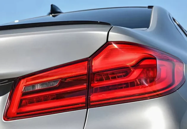 BMW G30 G38 M5 Style Car Rear Bumper Spoiler - Image 5