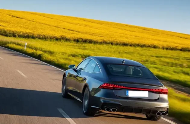 AUDI A7 2019+ Rear Diffuser With Pistic Tips - Image 3