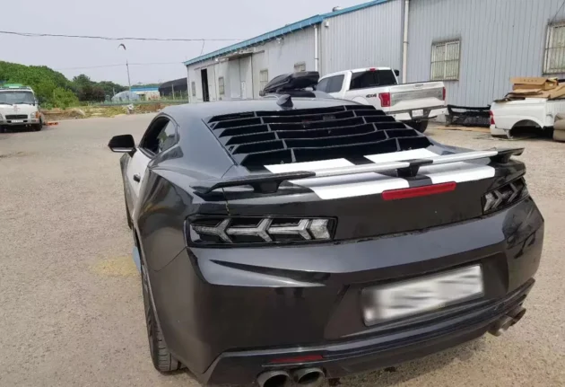 Chevrolet Camaro 2016-2022 Rear Diffuser Light - Image 2